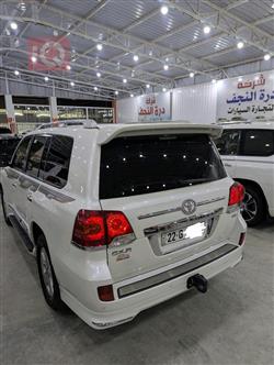 تويوتا لاندكروزر